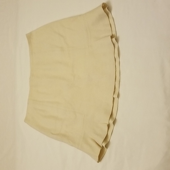 Madewell Dresses & Skirts - Madewell Cream Mini Skirt